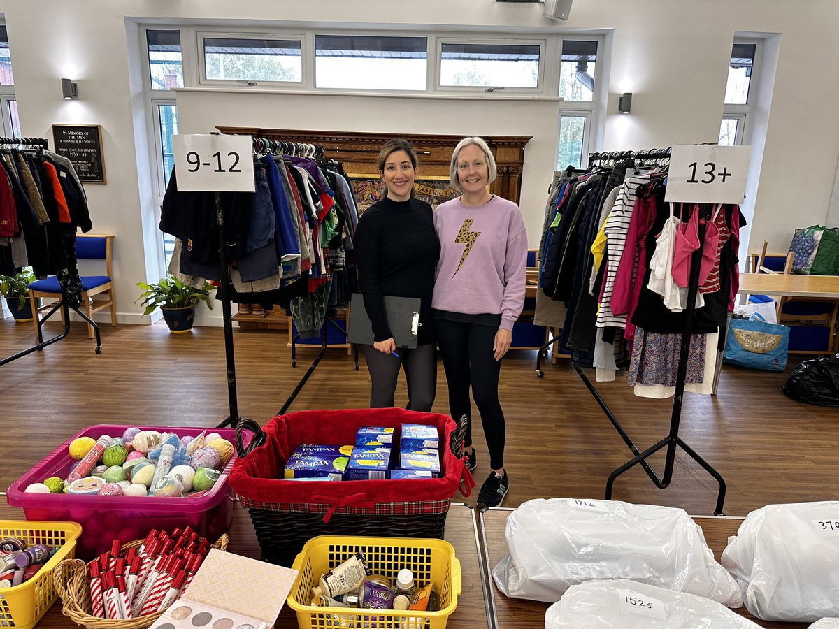 Another brilliant #FamilyBasicsOutreach at Wharton and Cleggs Lane Church and Community Centre in #LittleHulton on Friday. A special thank you to our volunteers Kate and Rayhaneh from @SellickGroup Partnership who worked so hard helping the families choose and pack their items.