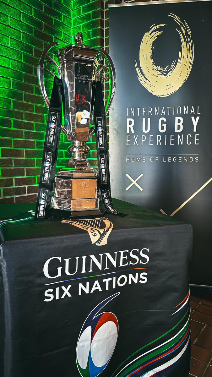 Well look at that! This @RiverfestLmk weekend just keeps getting better! @SixNationsRugby Trophy on display all day today! #HomeofLegends #Limerick #RiverfestLimerick #BankHoliday