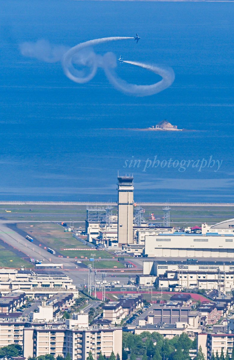 岩国基地フレンドシップデー2024

タッククロス✈️💨💨

#ブルーインパルス 
#岩国基地