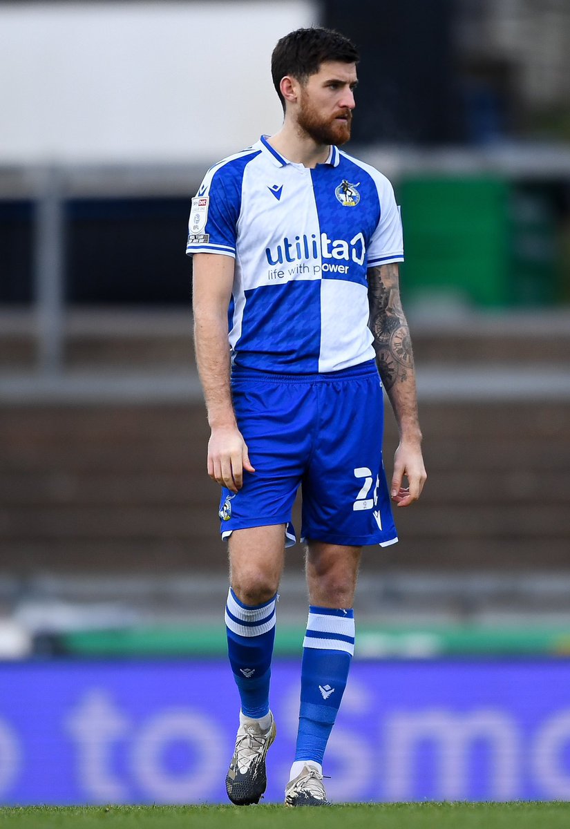 Also… I didn’t know this was even a thing 😅

But a huge thank you to <a href="/mleek311/">Matt Leek</a>  for sorting this! 

Thank you to <a href="/Official_BRFC/">Bristol Rovers</a> for my cap #947. Rough season, but a pleasure to wear the quarters!