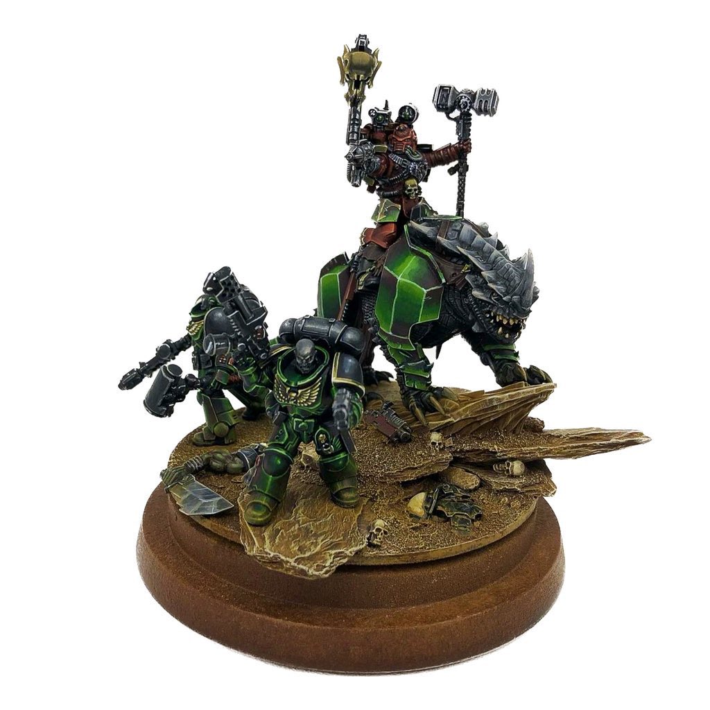 Salamander Sunday! 

Post something Green! 

🐉 💚

#warhammer 

#WarhammerCommunity