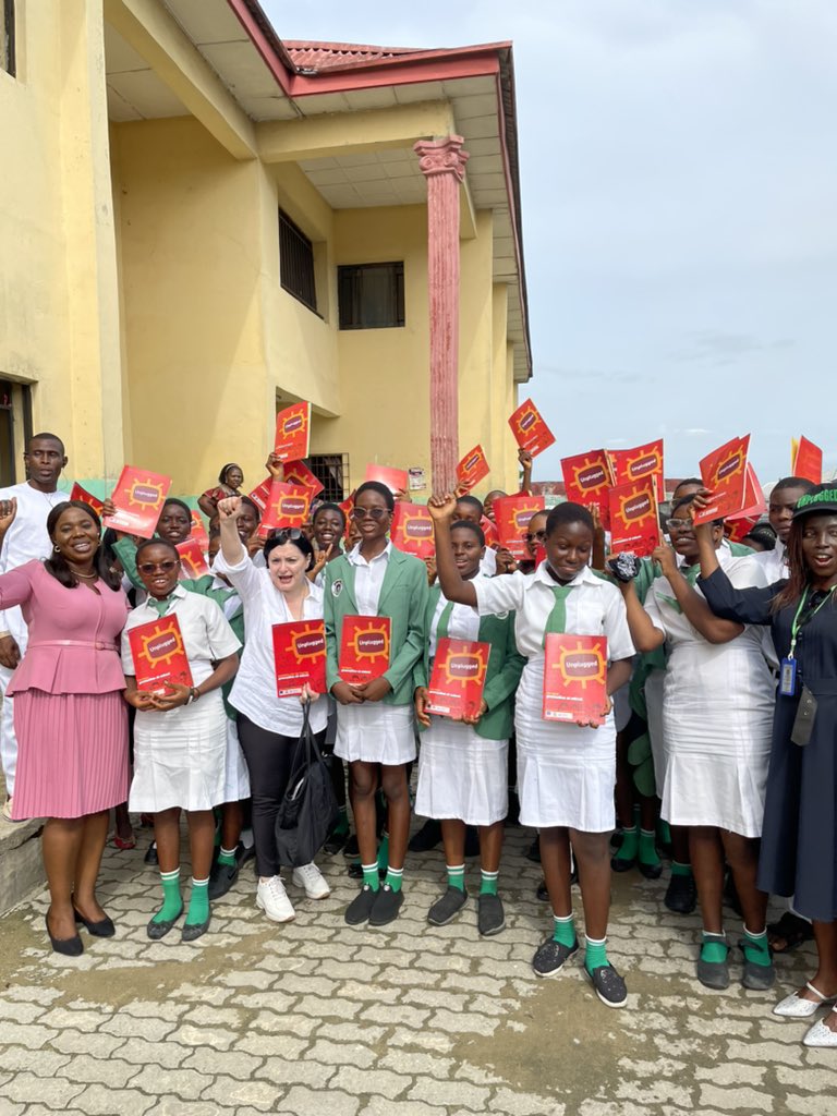 #UNPLUGGED implementation in numbers:
▶️ 1375 teachers trained
▶️425 schools deliver UNPLUGGED today 
▶️ > 500.000 pupils completed UNPLUGGED courses
▶️ UNPLUGGED graduates are almost half as likely to engage in 1st time drug use incl. tobacco &amp; alcohol than their untrained peers