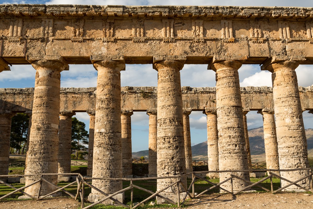 Segesta, Sicily.

#Sicily #Sicilia #Italy #Italia #landscape #landscapephotography #travel #travelphotography #photo #photography #photooftheday