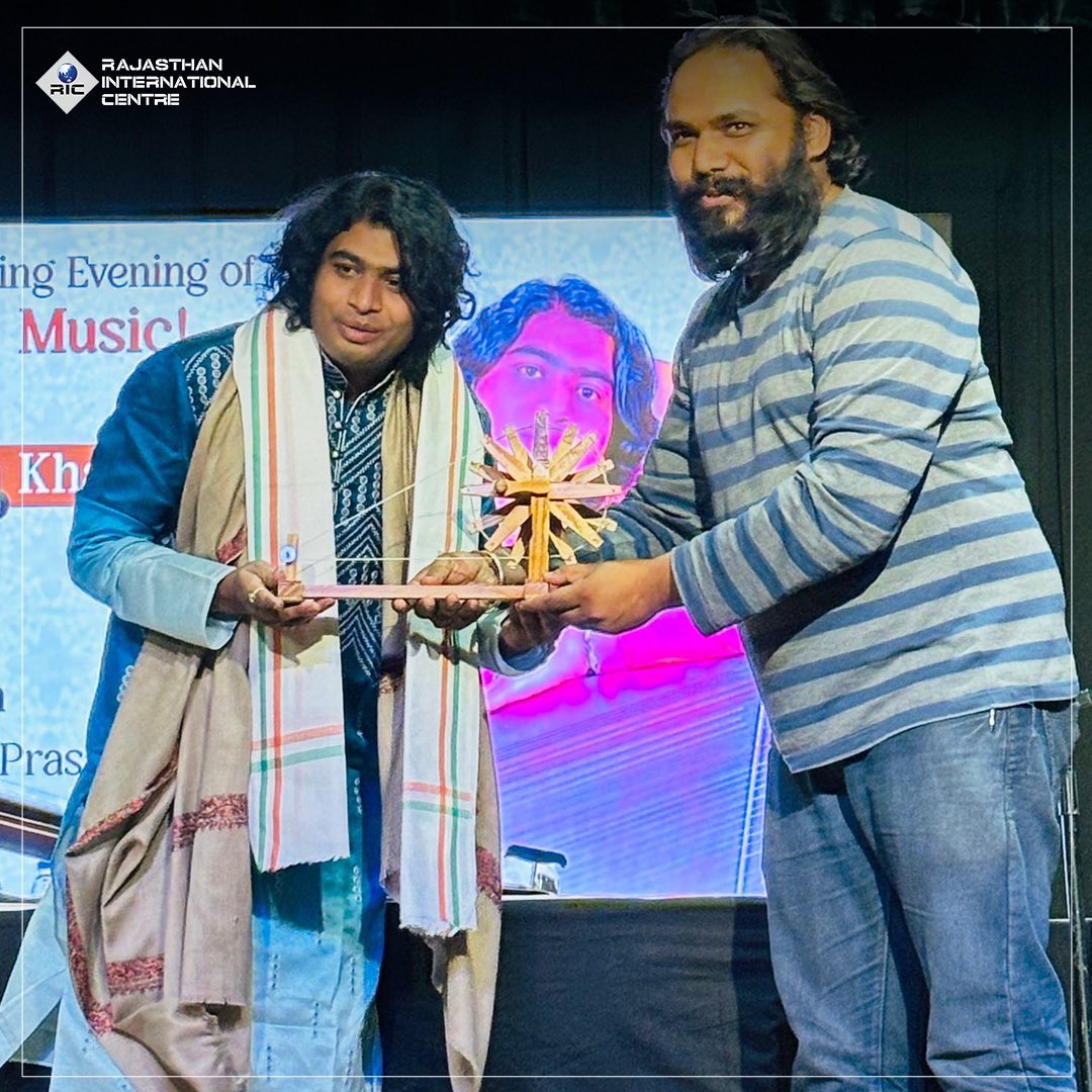 We were transported to the mesmerizing world of Indian classical music by Mohd. Aman Khan and his group. They graced us with a captivating performance featuring swarmandal, tabla, sarangi and harmonium.