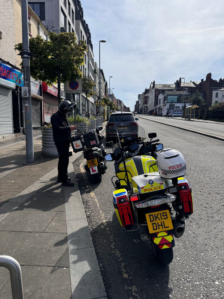 Driving the wrong way up a one way street in the City Centre isn’t a wise thing to do if you have no licence or insurance 🤦 #Seized #Reported #SyndicateBikes