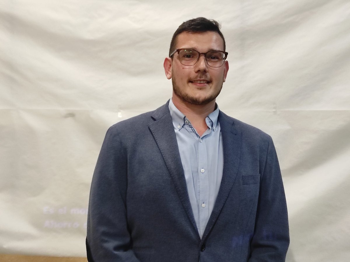 La Junta General Ordinaria, i després del tancament de l'exercici faller, ha elegit nou president per a l'exercici 25. Com a única candidatura ha resultat elegit el faller, Jaime Bohigues Valls. En nom de tota la falla li donem la més sincera enhorabona. A treballar.