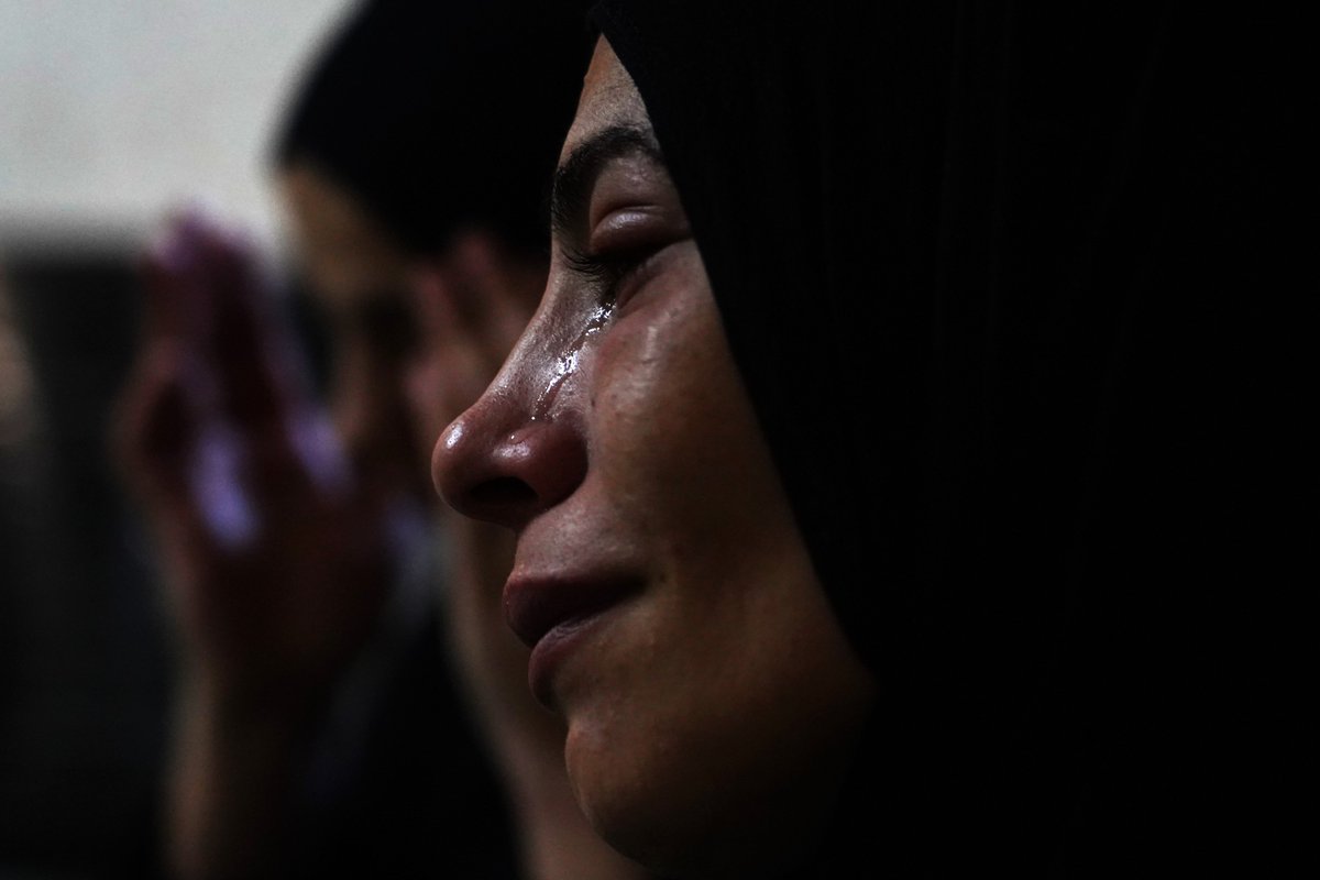 Feliz Día de la Madre. 📸 Fotos: @Ldevega (Ucrania y Palestina)