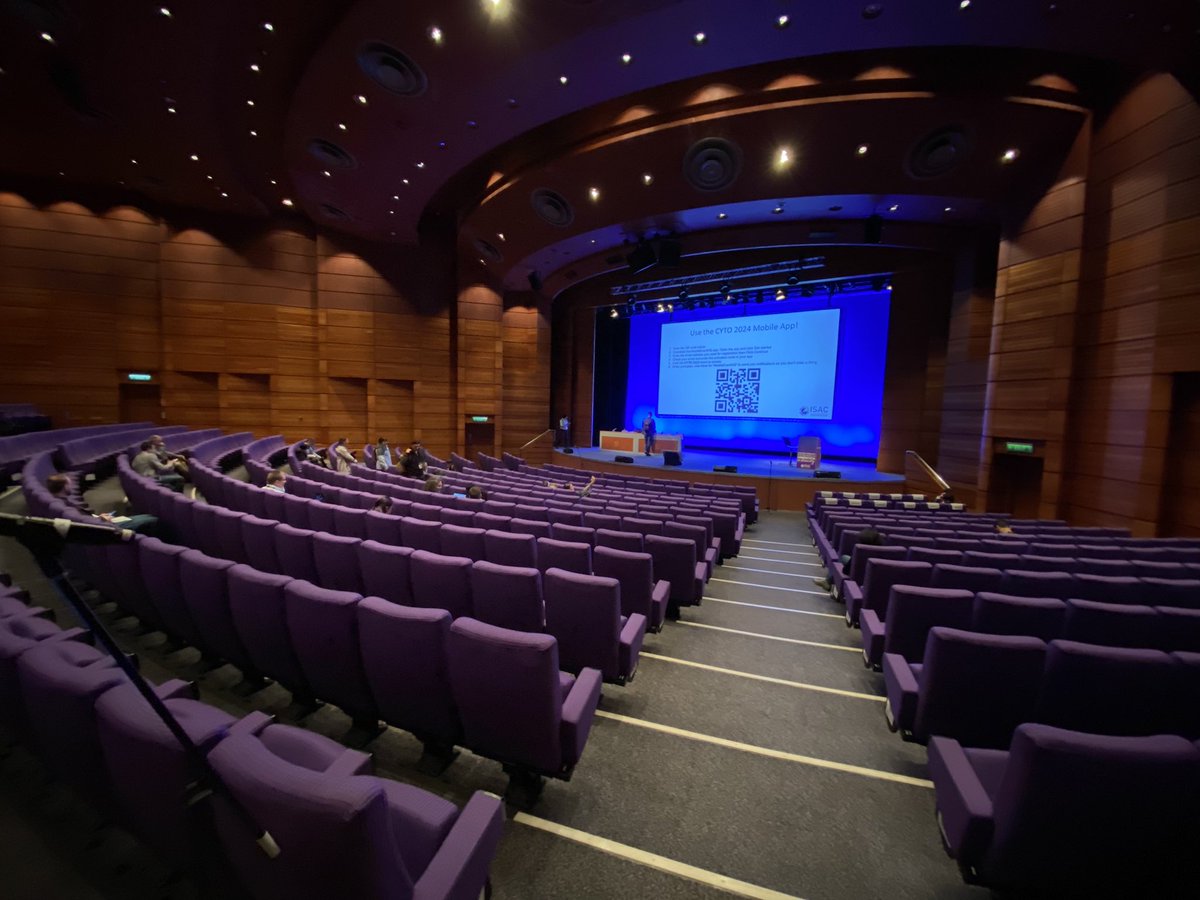 Cytometry_EPFL's tweet image. Thrilled to have our flow core team representing in Edinburgh for #cyto2024! Ready to delve into cutting-edge instruments, absorb inspiring presentations, and connect with fellow experts. Can't wait to reunite with colleagues and friends. See you there!