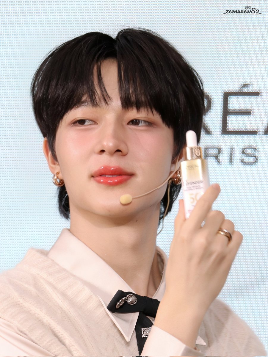 지금 너무 힘드니까
이쁘고 귀여운거 봐야지😀

#LOREALUVDUNIXNUNEW 
#NuNew