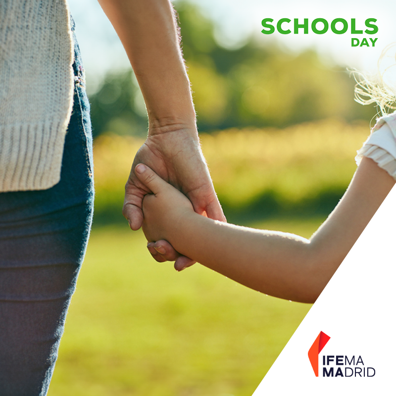 Hoy, en el #DíadelaMadre, celebramos el amor incondicional, la dedicación y el apoyo que nos brindan día tras día. Por ser un pilar fundamental en el crecimiento y desarrollo de sus hijos.

¡Desde #SchoolsDay os deseamos un día lleno de amor y de felicidad!

#SemanadelaEduación