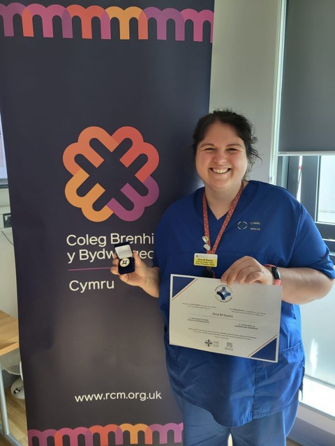 CNOCymru (@cnocymru) on Twitter photo To celebrate International Day of the Midwife, Gina Davies was presented with the Chief Nursing Officer's Excellence Award for Midwifery Services in <a href="/HywelDdaHB/">Hywel Dda UHB</a>
The award was presented by Karen Jewell, Chief Midwifery Officer, on behalf of the Chief Nursing Officer.
#IDM2024 To celebrate International Day of the Midwife, Gina Davies was presented with the Chief Nursing Officer's Excellence Award for Midwifery Services in <a href="/HywelDdaHB/">Hywel Dda UHB</a>
The award was presented by Karen Jewell, Chief Midwifery Officer, on behalf of the Chief Nursing Officer.
#IDM2024