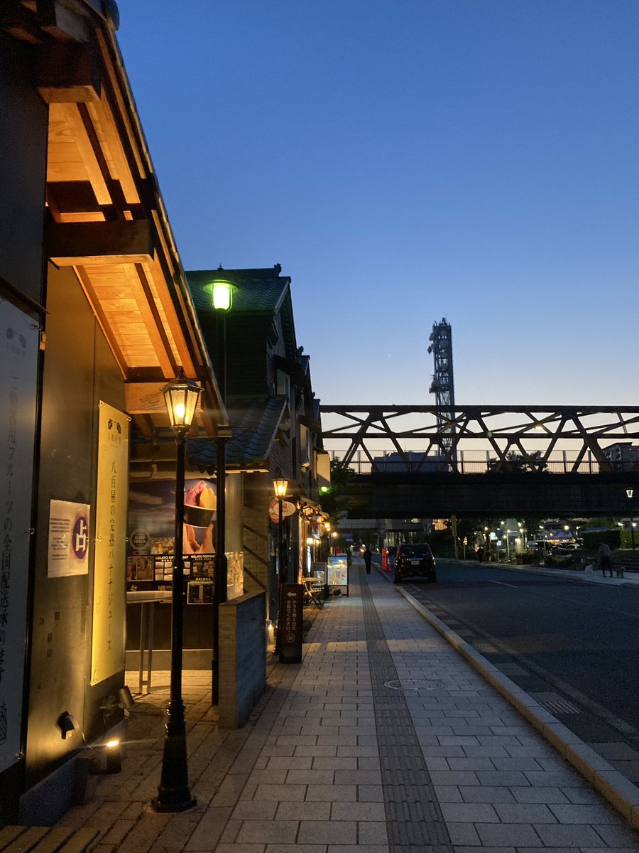 甲府駅北口の風景