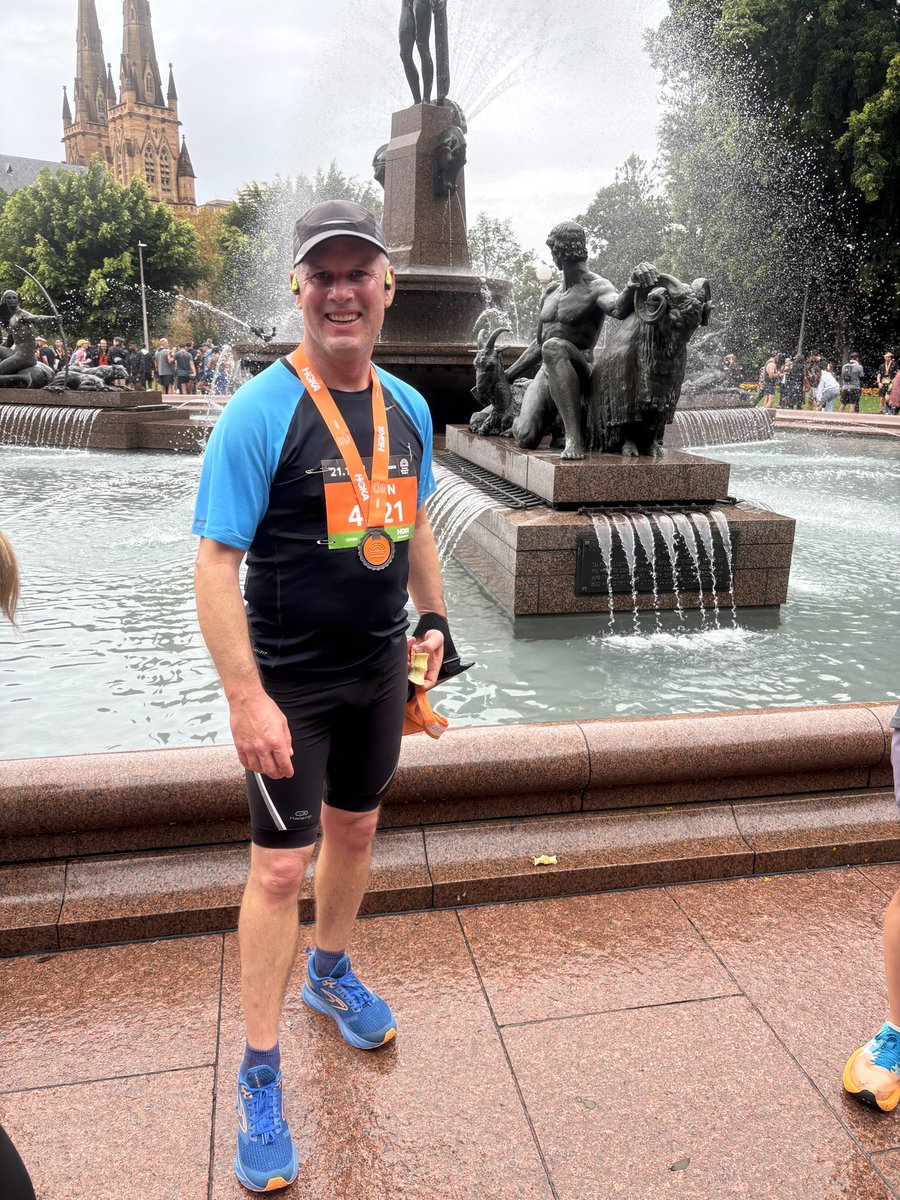 SimonAubury's tweet photo. Sydney half marathon ✅ done. The weather wasn’t great ☔️ but the route was amazing! Loved the sights and atmosphere running 21.0975 km through our beautiful city. https://t.co/T9yZAvqOTr