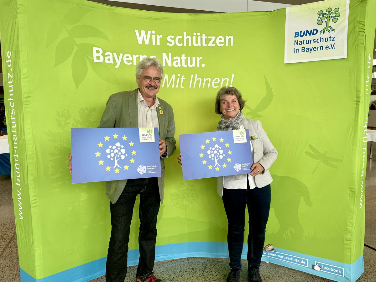 250 Delegierte des @bundnaturschutz in Würzburg senden klares Signal: Bei der #Europawahl am 9. Juni nur KandidatInnen wählen, die für ein demokratisches, ökologisches u. soziales Europa stehen. Keine Stimme f. Rechte u. Rechtspopulisten!