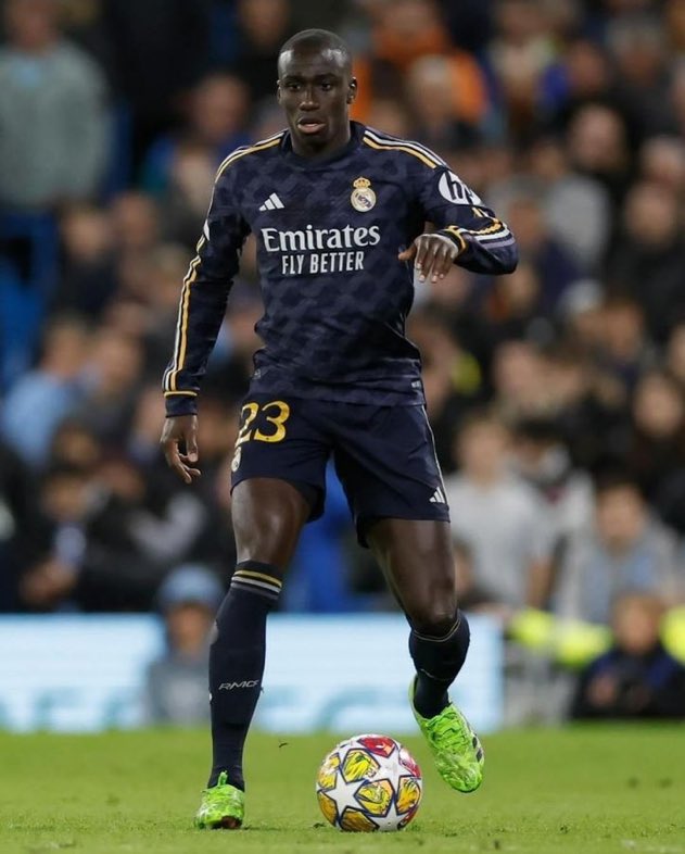 🚨💣 El Real Madrid quiere renovar el contrato de Ferland Mendy @marca