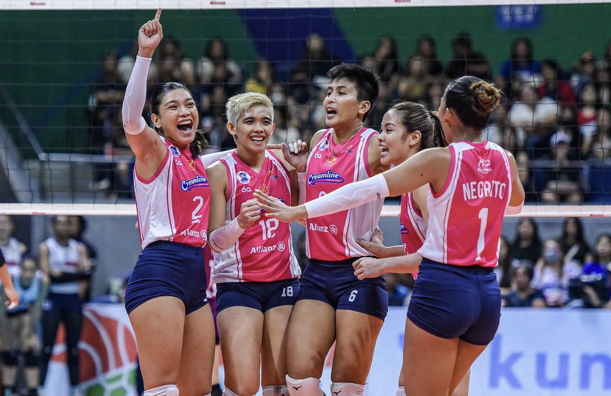 Congrats Creamline hanggang sa dulo!!! Love you, my love Jema and Ly!!!!