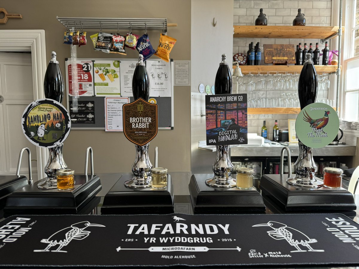 Early opening from 1pm!!!! Sunday’s cask ale from 1pm to 10pm - Rambling Man - @DeeplyVBrewery Brother Rabbit - @thornbridge Digital Nomad - @AnarchyBrewCo Meet The Meek Mild - @PentrichBrewing