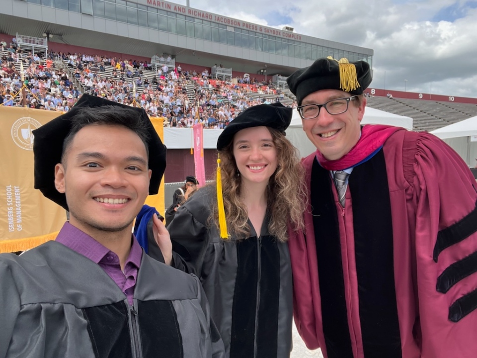 Emrickgroup's tweet image. CONGRATS to Deborah Snyder and James Pagaduan - @UMassPSE and @Emrickgroup alumni in 2024!!! :)