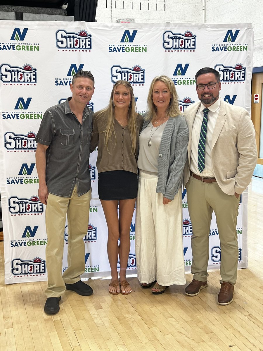 Congratulations to our 2024 <a href="/ShoreSports_NJ/">Shore Conference</a> Sportsmanship Award recipients: Savannah Butz and JJ Cifelli! It was an honor celebrating you today! #CougarPride #CNHSSports