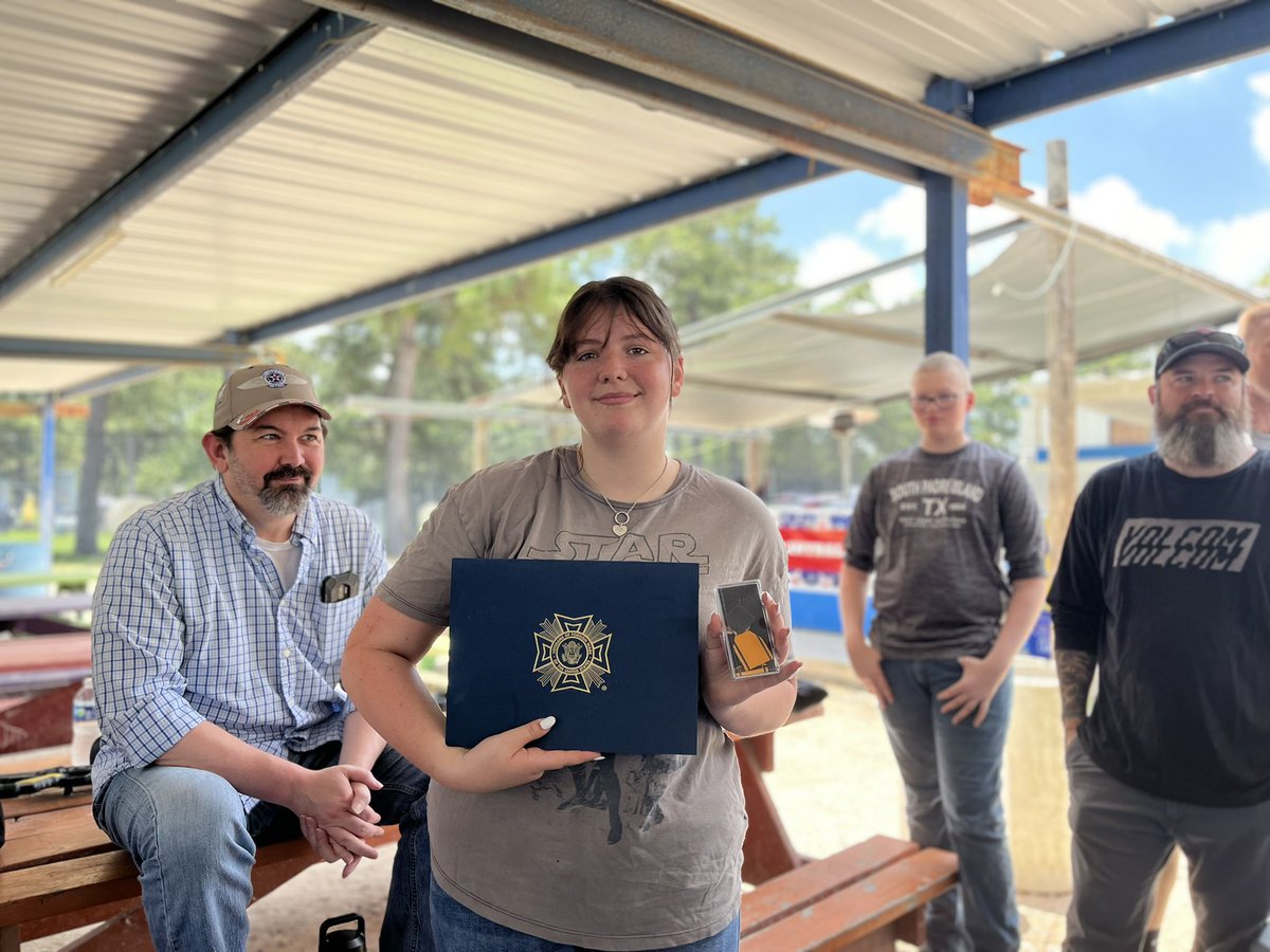 TMHS Marine Corps JROTC tweet media