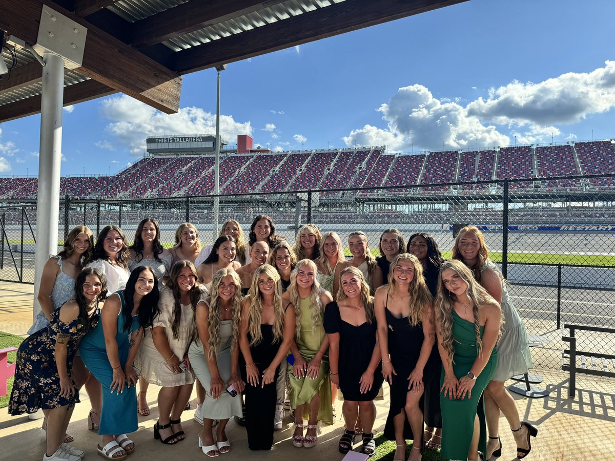 SLCC_Softball's tweet image. Talladega Speedway for the JuCo World Series Banquet &amp;amp; shoutout to Coach Bennett for Rocky Mountain District Coach of the Year!! Game time tomorrow @ 5 pm CST vs Wallace State on NJCAA Network!! 🩵🫶🏼🤍
