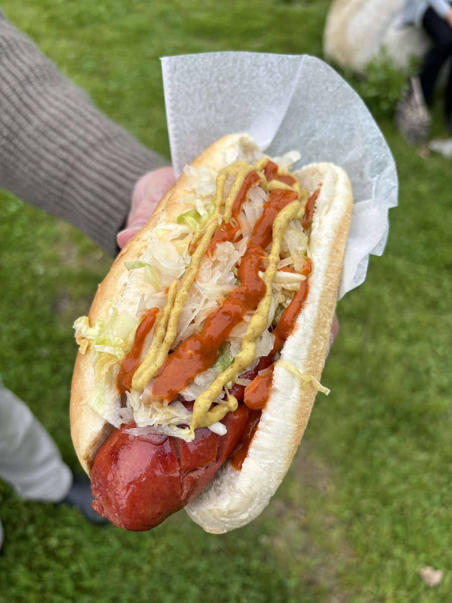 DSFPArts's tweet image. Amazing (and dry!) night for Cool Jazz &amp;amp; Hot Dogs! Wonderful performances and delicious dogs! Thanks to all who joined us tonight and the students and parents who helped to move and set up equipment! 😊🌭🎶 @DSteachlearn @doversherbornhs @doversherbornms @snappydogs