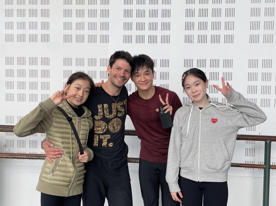 hyungyeom, eunbee and jiyu trained in torino with lambiel