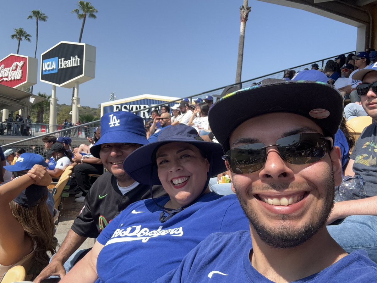 Happiness is a day spent at the baseball field.💙⚾️💙#dodgers #gobigblue #winning