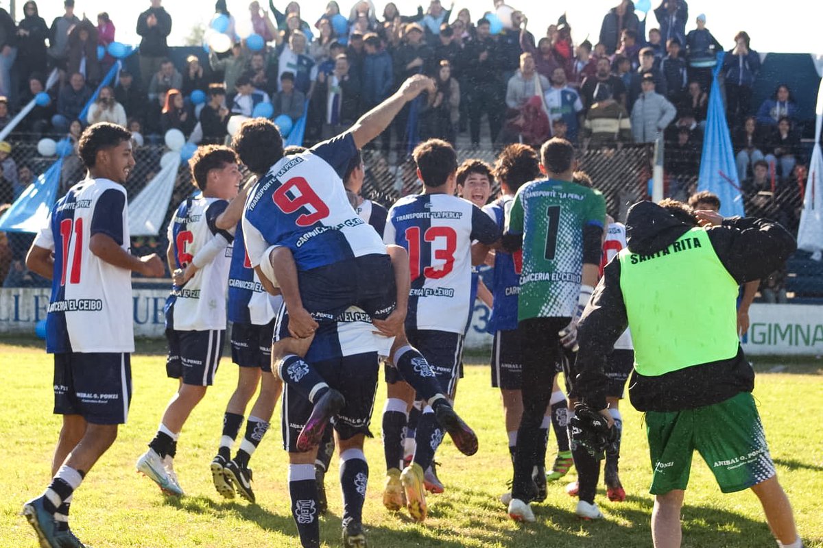 🪄 Los clásicos quedaron atrás de la vía.

El primer clásico se quedó en casa, y se alarga el invicto a 13 años, de la última vez que el lobo perdio un clásico. 

DALE NOSOTROS 🐺🐺🐺🐺🐺