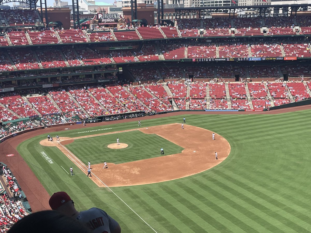 Great day at Busch Stadium with the lab!! ⚾️🔬🧬🧪