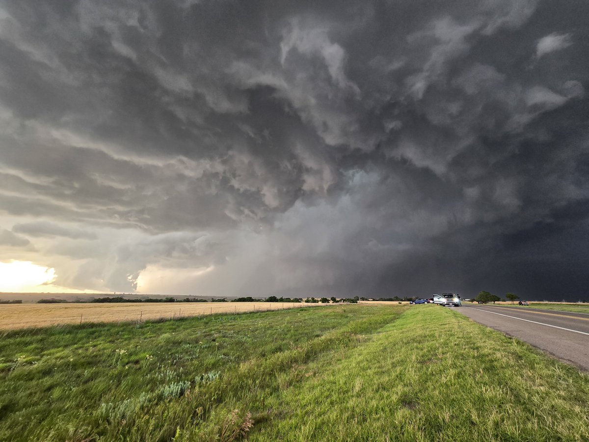 Amanda Schnaare tweet media