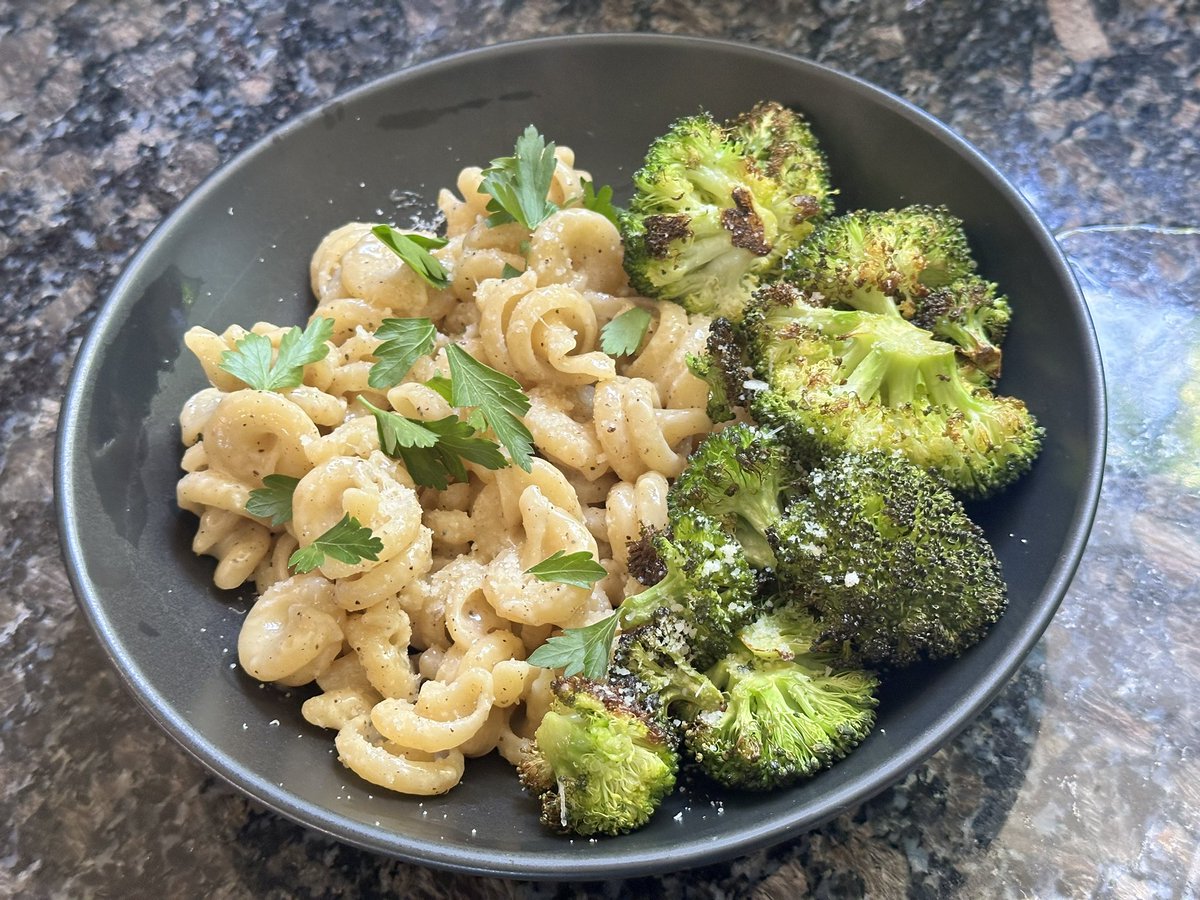 Hers and his - had a pasta craving tonight so made Cacio e Pepe sauce and some roasted broccoli.