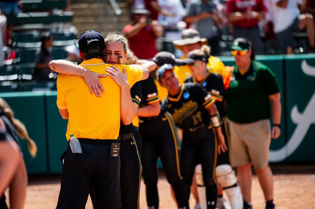 LionUpSoftball's tweet photo. If you didn’t hear about us before… you have now! 
Team 40 💛💚

#LionUp | @NCAASoftball https://t.co/msPUD7CeuH