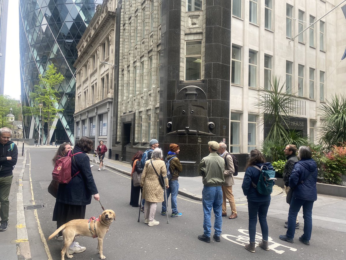 💥 the march of the mega tower - a really fascinating @SAVEBrit walk with Alec Forshaw yesterday through the good, bad and ugly skyscrapers of the last 40 years that define the eastern City of London💥