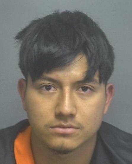 🚨Illegal alien charged with with ràpe of minor in Campbell County Hiuder Pedro Javier Sacul Caal (21) was arrested and is being held without bail at the Blue Ridge Regional for a ràpe of a minor. This is becoming too familiar in Biden’s America!