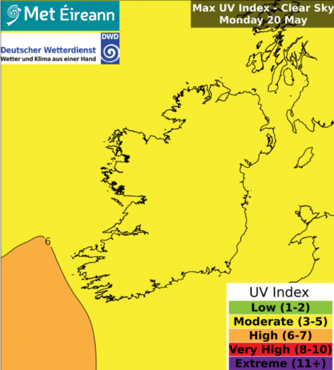 MetEireann's tweet photo. With plenty of sunny skies around tomorrow, especially outside of any showers 🌦️⛈️#UVLevels will be "Moderate" nationwide tomorrow 😎

More here ⬇️
https://t.co/sbFTHg1P07

For #SunSmart tips check out ⬇️
https://t.co/hPhEtUU3a1 https://t.co/YAoBOyBk1e