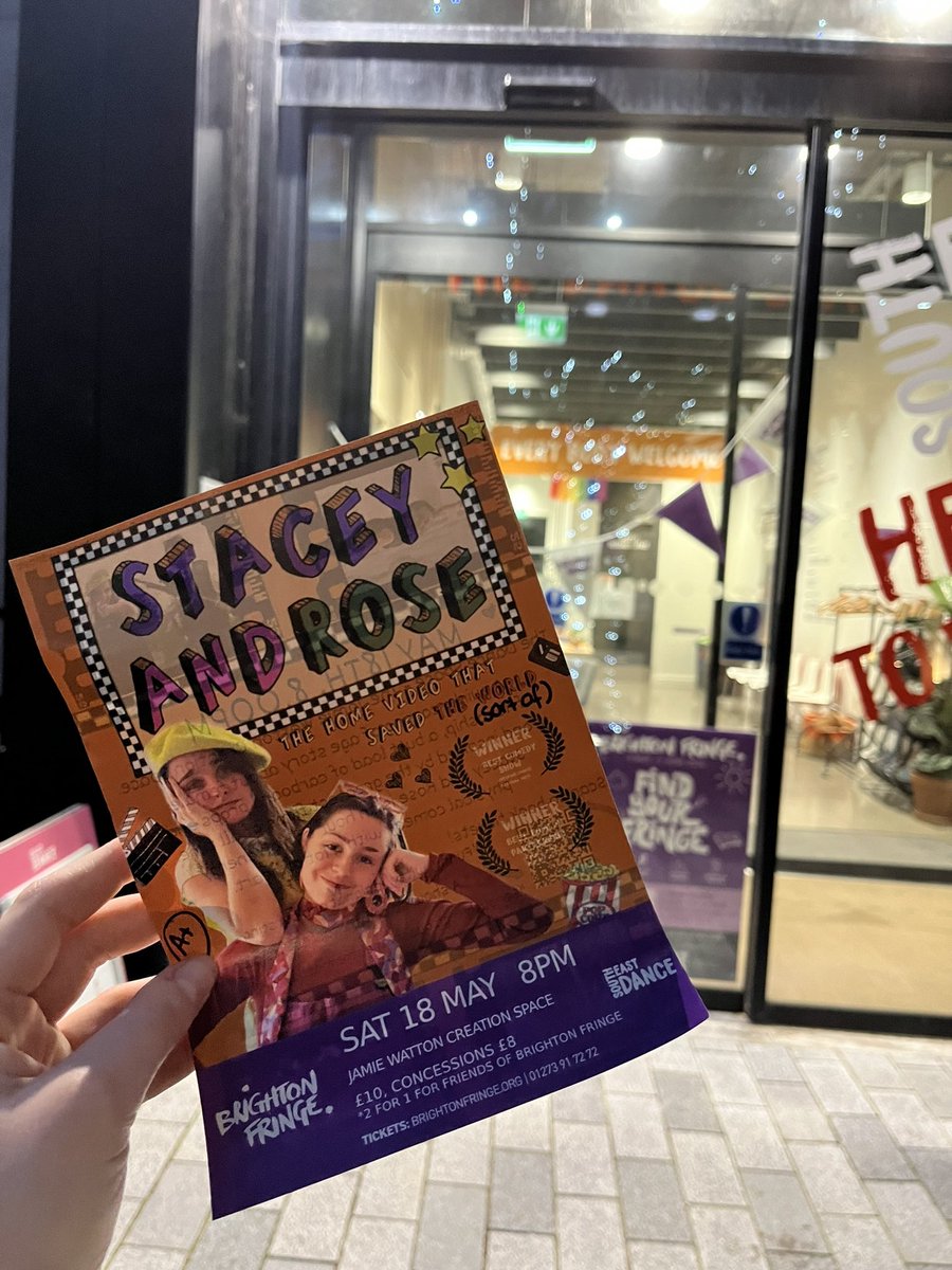 felicitymoore tweet media