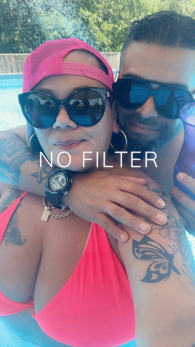 XerokooLv1's tweet photo. I love this woman! @Roxi3Girl #ForEver https://t.co/PeEARVayGF