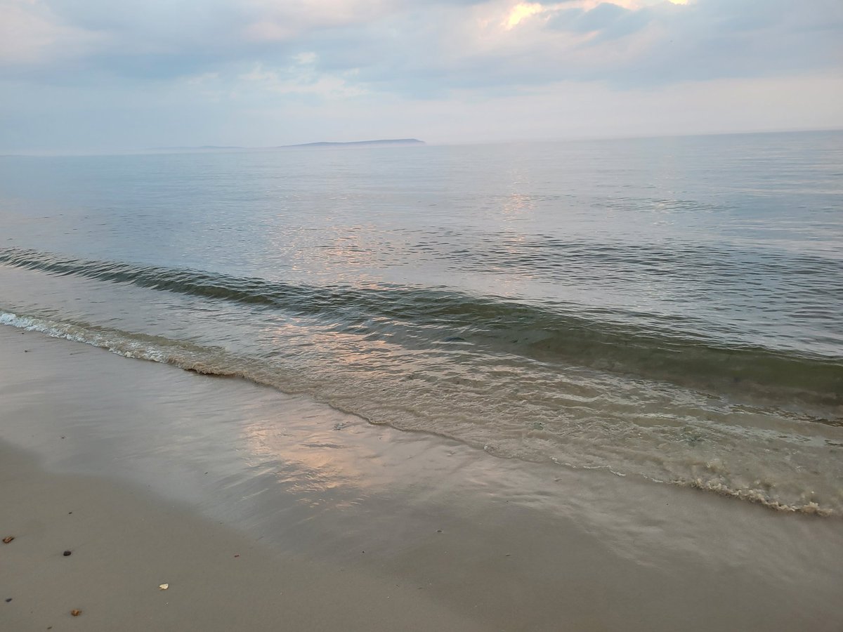 ConnorCeri's tweet image. Gorgeous down here tonight, calm, warm, and empty!!