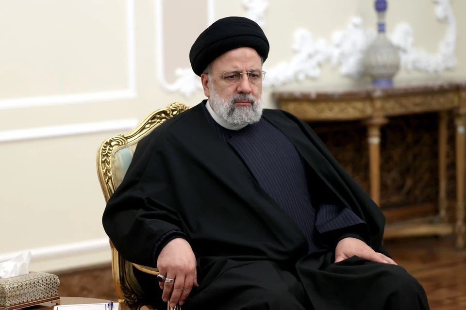 Ebrahim Raisi is dead, says The Atlantic writer Arash Azizi, citing a source close to the Iranian president Iran’s authorities are now allegedly looking for a way to report it so as not to cause chaos in the country, though the journalist cannot confirm the information
