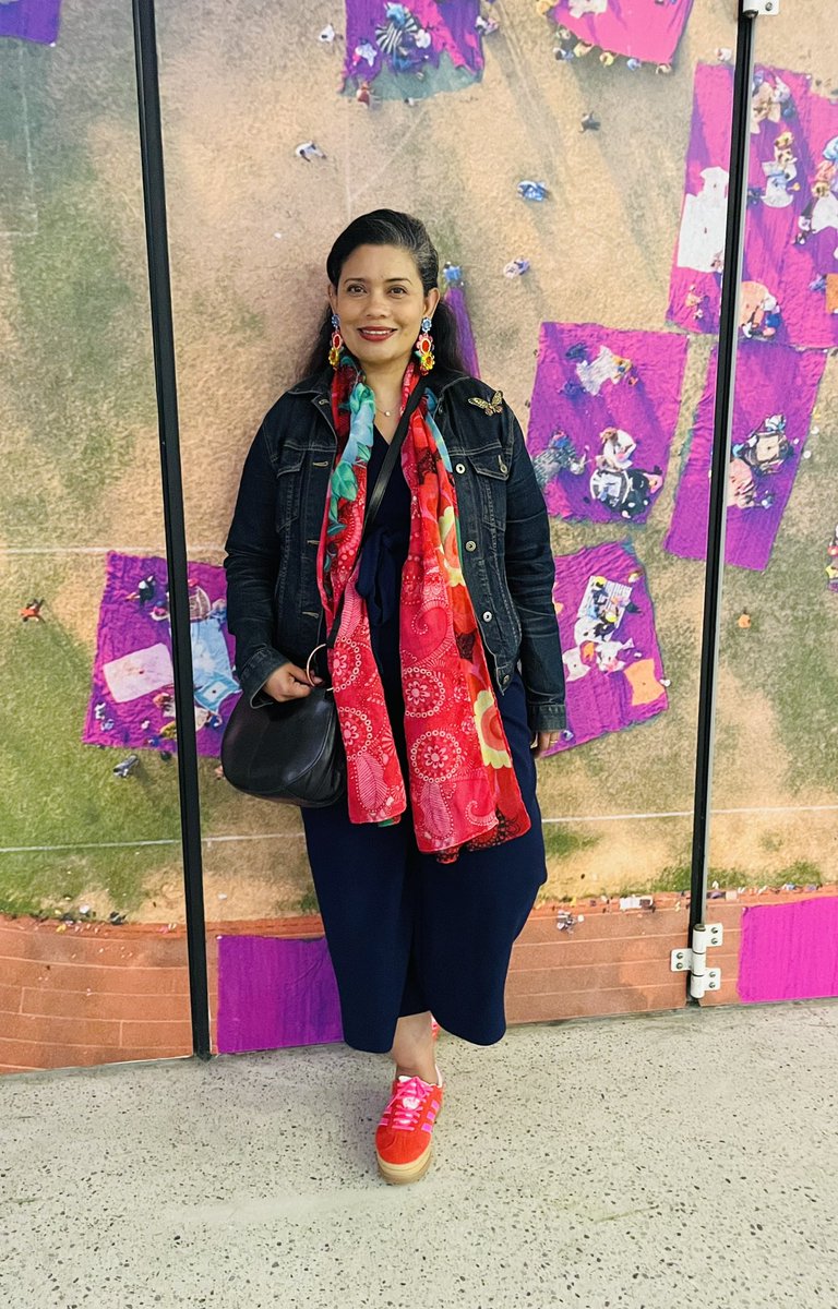 Enjoyed seeing @BalletBlack at @BarbicanCentre Performances are always thought provoking. Decided to add a bit of red to my wardrobe. Love the scarf from @desigual and earrings bought from Barbican gift shop. Ready for the week ahead. #MyLifeAsMarsha