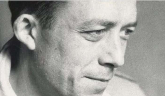 Chaque fois qu'une voix libre s'essayera à dire, sans prétention, ce qu'elle pense, une armée de chiens de garde de tout poil et de toute couleur aboiera furieusement pour couvrir son écho. » Albert Camus