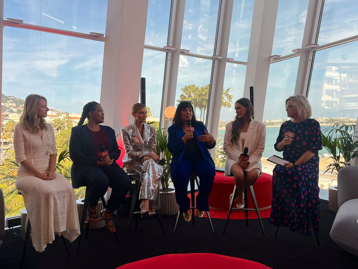 “Breaking Through The Lens” Panel with #DianeKruger, @DarrienGipson, #NadiaFall, #JessamineBurgum, #TiffanyBoyle and #WendyMitchell at @campari Lounge. #Cannes2024 ⭐️Thank you @BreakingLens for championing women in film!