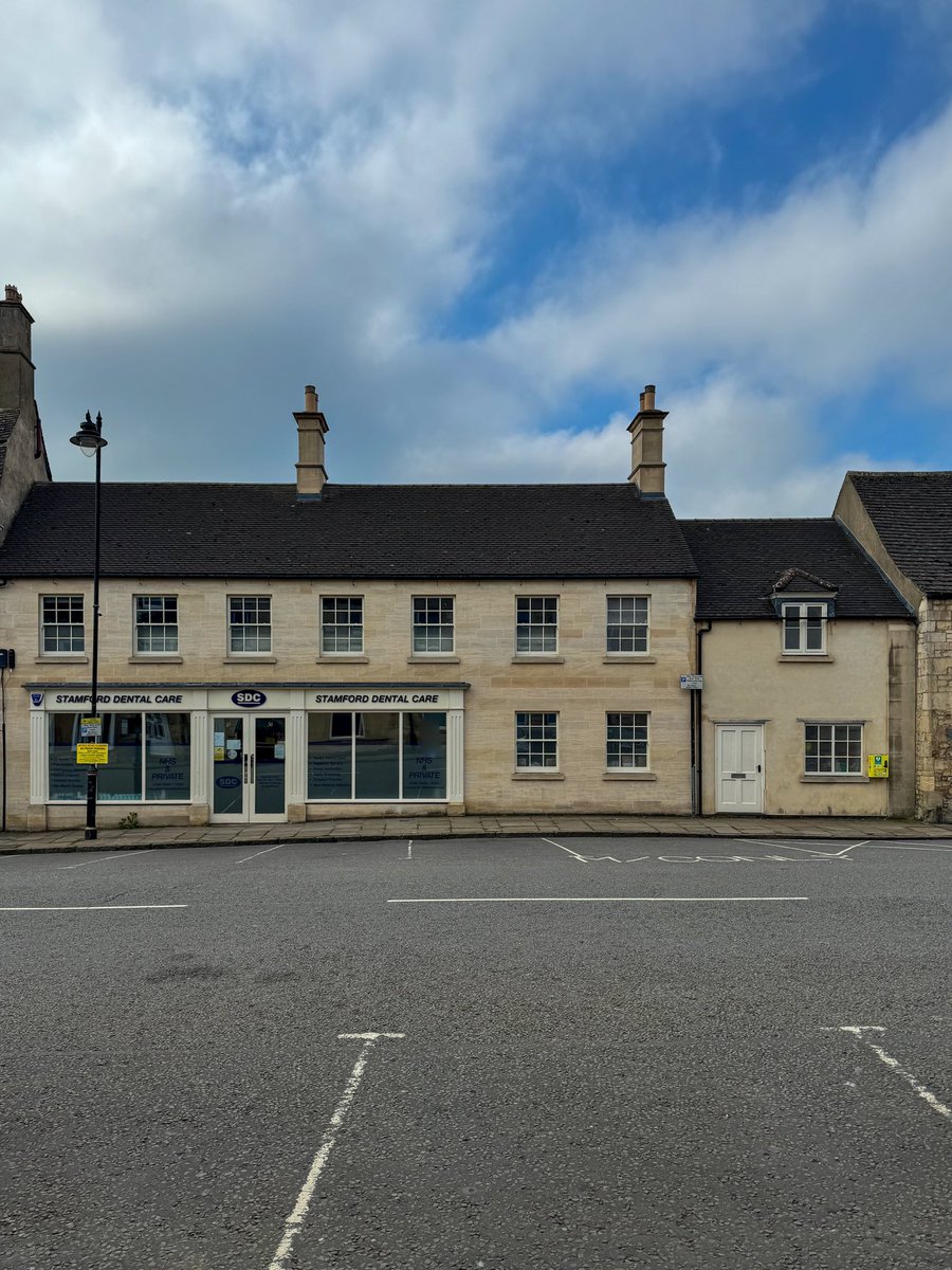 This building was built in the last decade or so. Not to bad I think, slots into the street well. #stamford