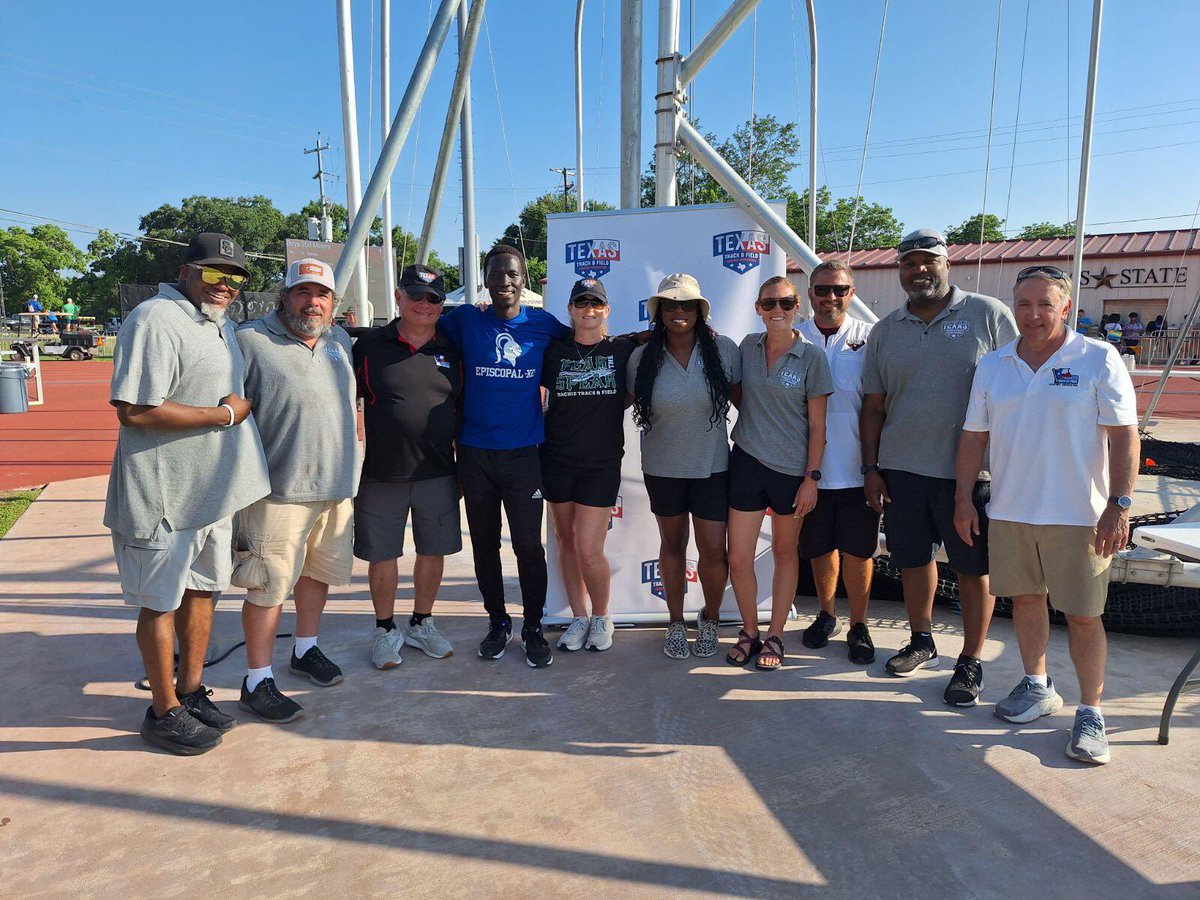 Ychlindria Spears Dolce (@coach_dolce) on Twitter photo When you get to spend the weekend with some of your favorites in the universe, it’s always a win🏆 Love serving on the <a href="/TTFCA/">TTFCA</a> Board w/ these amazing humans.
Oh, and the Meet of Champions was pretty fantabulous! See y’all next year✌🏾
<a href="/AngryHalfMiler/">Coach SWERV M.Ed. R.A.A</a> <a href="/jrichardsNORTH/">Coach Richards</a> <a href="/villerstrack/">June Villers</a> When you get to spend the weekend with some of your favorites in the universe, it’s always a win🏆 Love serving on the <a href="/TTFCA/">TTFCA</a> Board w/ these amazing humans.
Oh, and the Meet of Champions was pretty fantabulous! See y’all next year✌🏾
<a href="/AngryHalfMiler/">Coach SWERV M.Ed. R.A.A</a> <a href="/jrichardsNORTH/">Coach Richards</a> <a href="/villerstrack/">June Villers</a>