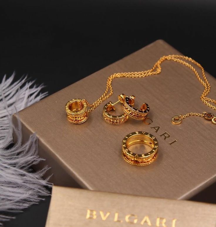 Bvlgari jewelry >3