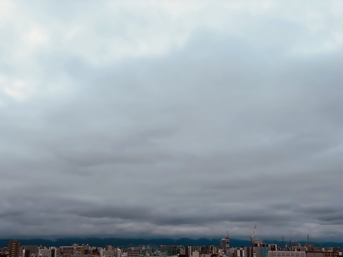おはようございます

#朝空 #いまそら #空が好きな人と繋がりたい #空気が綺麗 #空 #venti #イオンクラスター