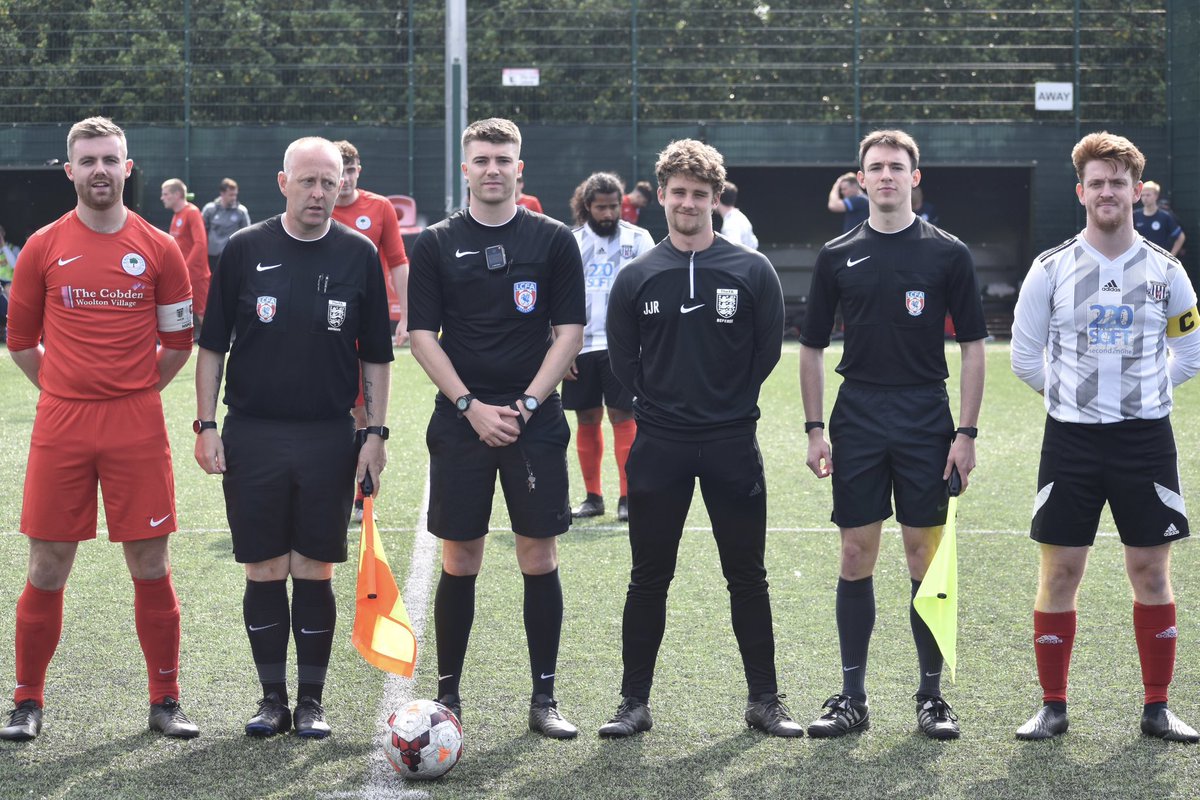 Mikeyconnor94's tweet photo. ⚽️ Final Day 🏆

@livoldboys St Margaret’s VS MSB Woolton 

Great Team in Black 👏🏼

📸 @paulmoran62 @NickGerrard https://t.co/55gKMlc00J