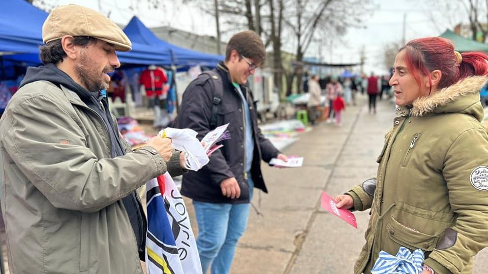 Mientras haya jóvenes comprometidos habrá esperanzas, nos llenan de optimismo, nos llenan de entusiasmo. Aprender de ellos, con ellos. Hoy con barriada y feria en Pando, junto a las juventudes <a href="/1001Canelones/">1001 Canelones</a> y <a href="/pando_jsu/">JSU Pando 💚</a> Gracias Gurises