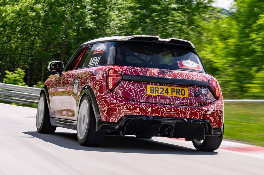 Scorching hot Mini John Cooper Works will race at next weekend's Nürburgring 24 Hours 🏁 buff.ly/4dUSdxM